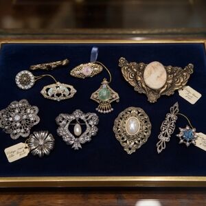 Vintage Inspired Gold and Silver Multi-Brooch Set - Elegant Women’s Jewelry